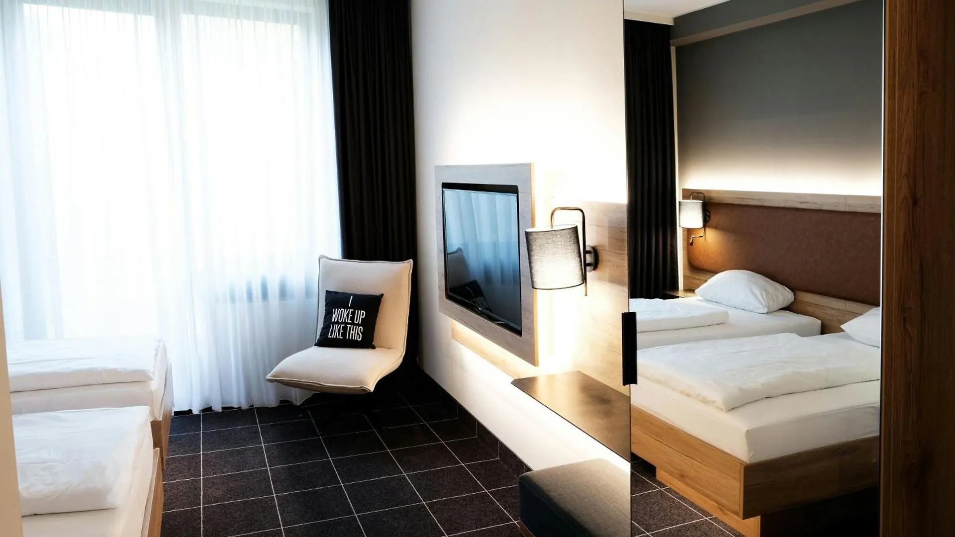 Hotel Four Ratingen Dusseldorf Airport 4*,  Germania