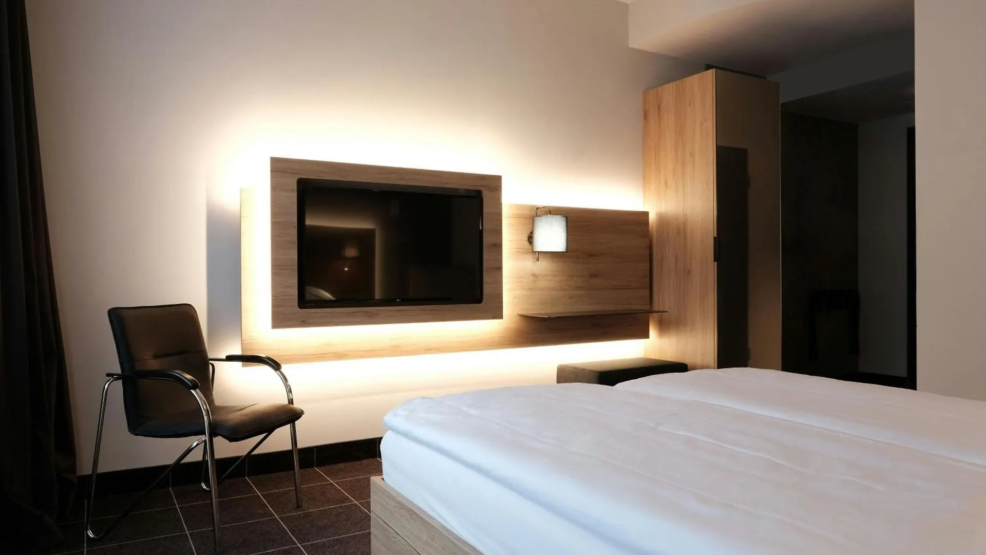 ****  Hotel Four Ratingen Dusseldorf Airport Germania