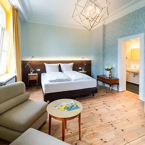 3* Hotel Stuckhotel Fettehenne